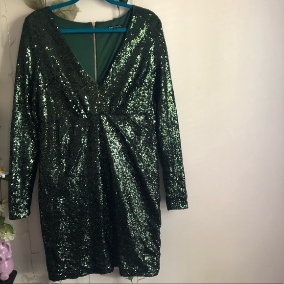 Charlotte Russe Dresses & Skirts - Charlotte Russe | Emerald Green Sequin Dress Charlotte Russe Dresses & Skirts - Charlotte Russe | Emerald Green Sequin Dress